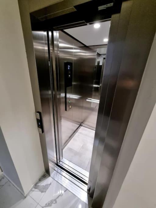 Apartament Cwa 1 Aeroport أوتوبين المظهر الخارجي الصورة